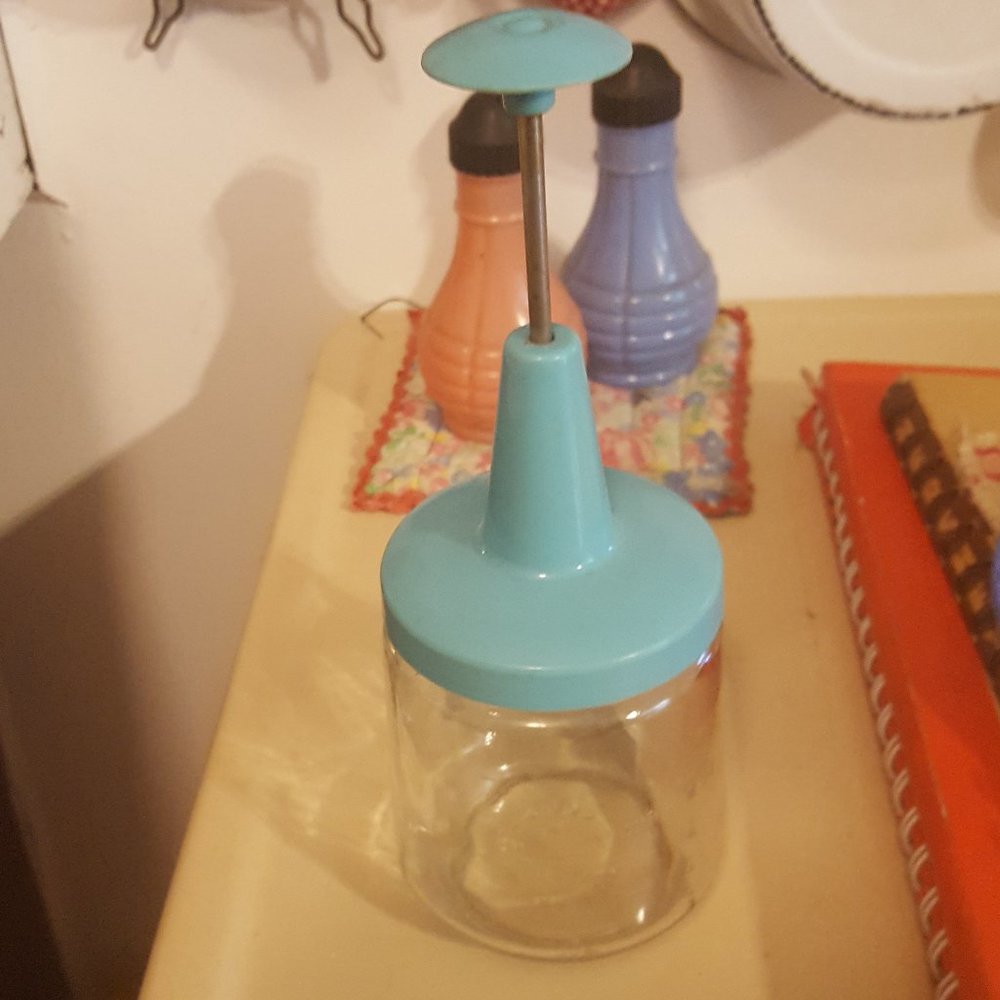 Vintage 70's Androck Nut Chopper